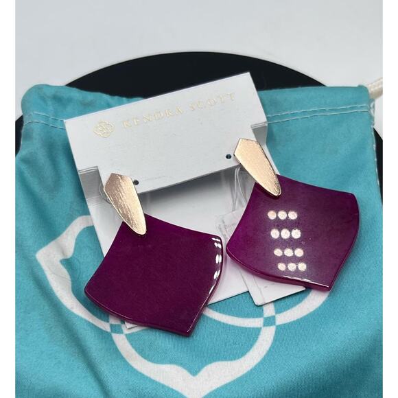 Kendra Scott Astoria Maroon Jade Gold Plated Boho Stone Earrings - Picture 1 of 10
